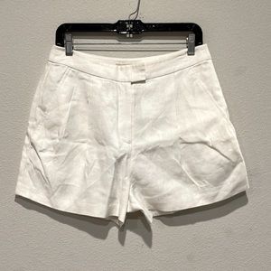Michael Kors| White Linen Pleated Shorts| Size 6